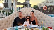 Andreea Tonciu împreună cu soțul ei, Daniel și fiica lor, Rebeca