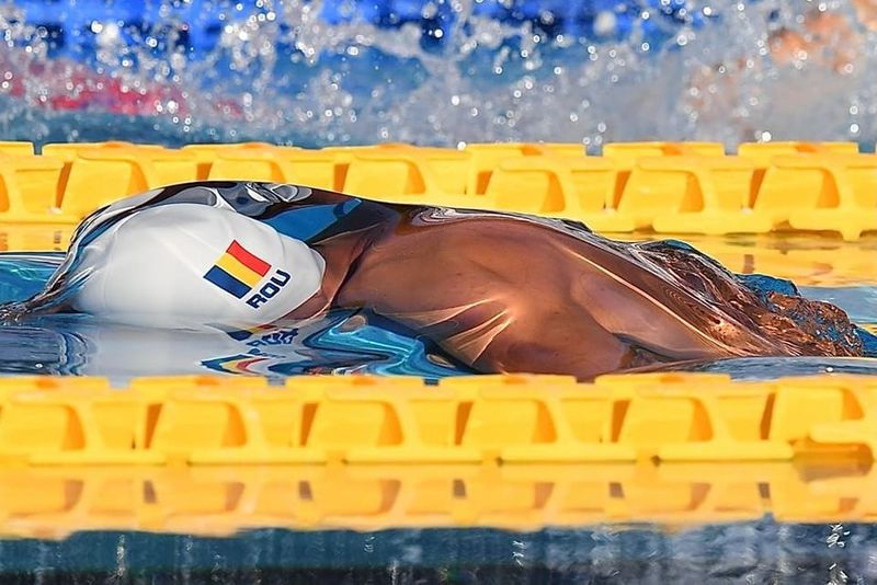 David Popovici, campion mondial en-titre la proba de 100 și 200 metri
