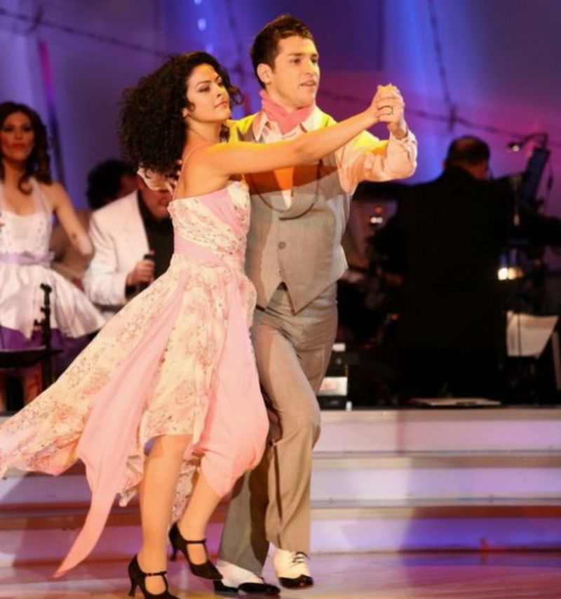 În ce emisiuni a mai participat Ema de la Insula iubirii 2023. Vezi cum ce probleme s-a confruntat în viață, iubita lui Răzvan