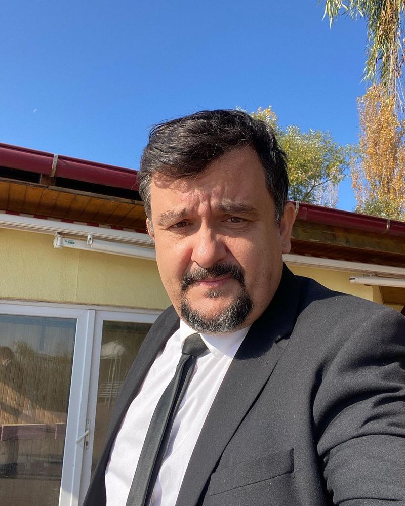 Cine este Marius Rizea Biografie vârstă, studii, carieră Cine este Marius Rizea Biografie vârstă, studii, carieră