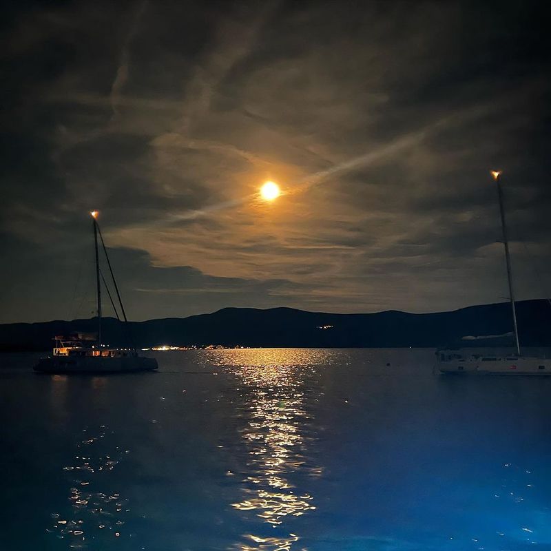 Radu V&acirc;lcan și Adela Popescu, escapadă romantică