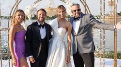 „Respect” Gestul emoționant pe care l-a făcut Gabriela Prisăcariu față de nașa ei, în timpul cununiei religioase! Chiar soția lui Dani Oțil a publicat imaginea pe internet