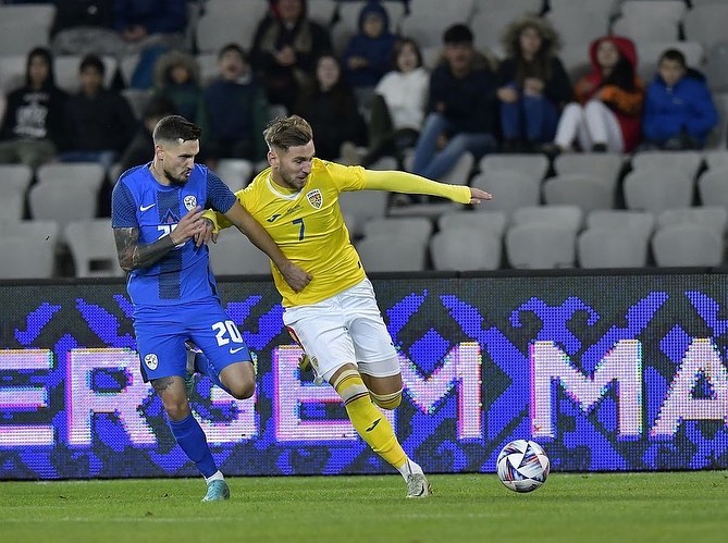 Denis Drășus &icirc;n tricoul naționalei Rom&acirc;niei