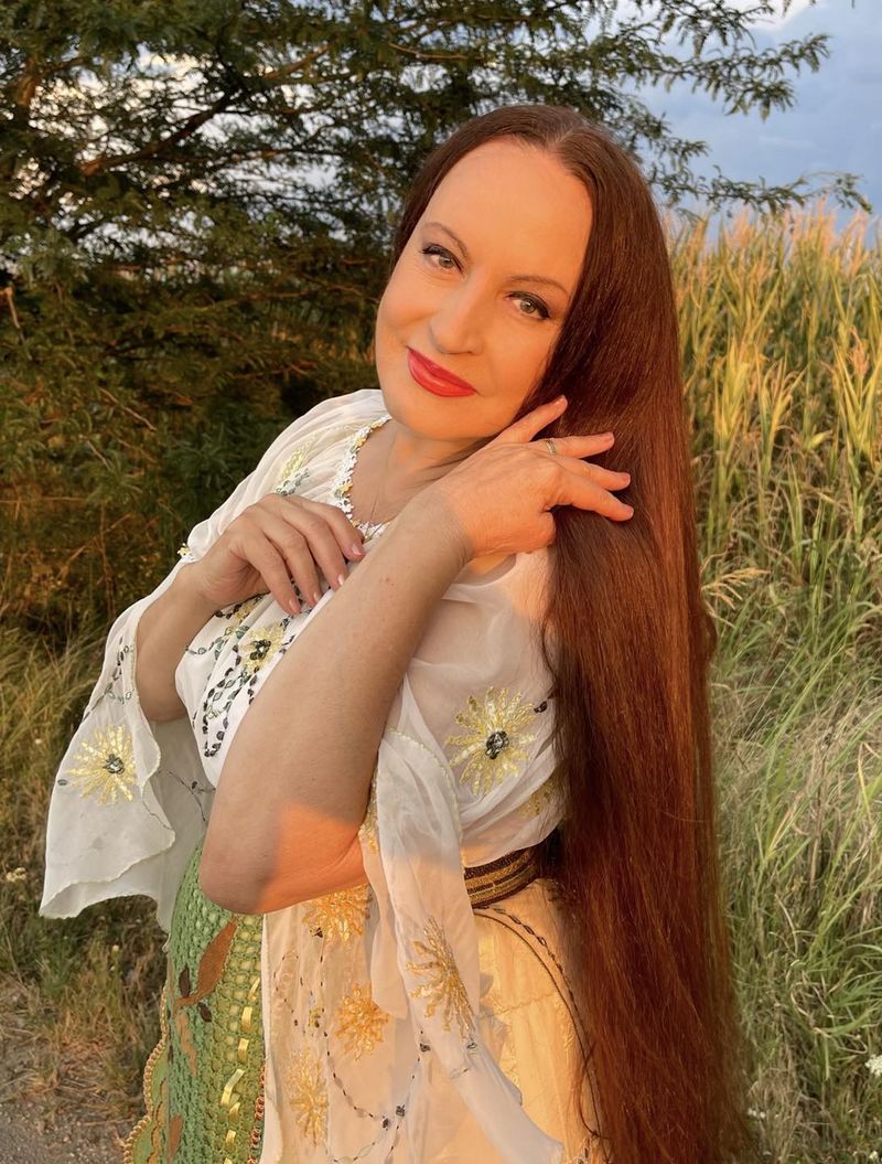 Maria Dragomiroiu apelează la intervențiile estetice pentru a se păstra tânără
