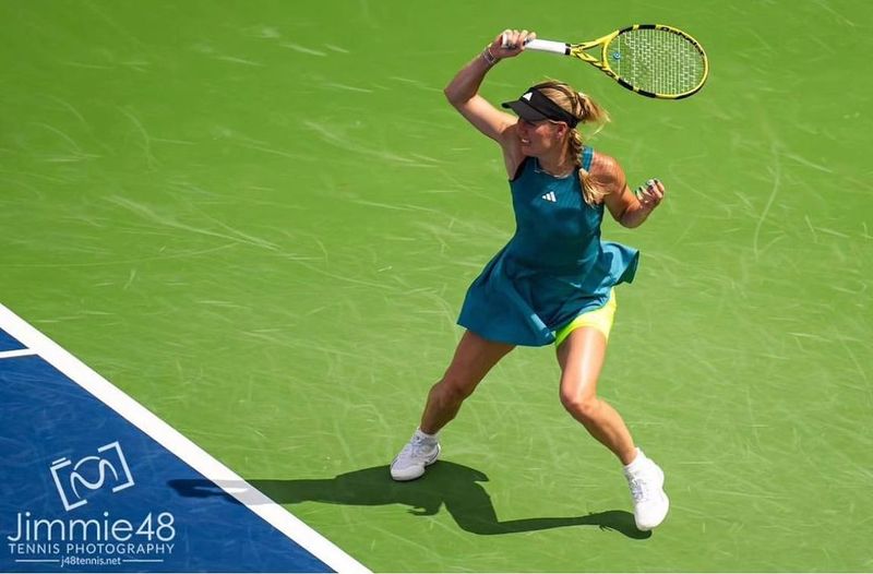 Debutul Carolinei Wozniacki la turneul din Montreal