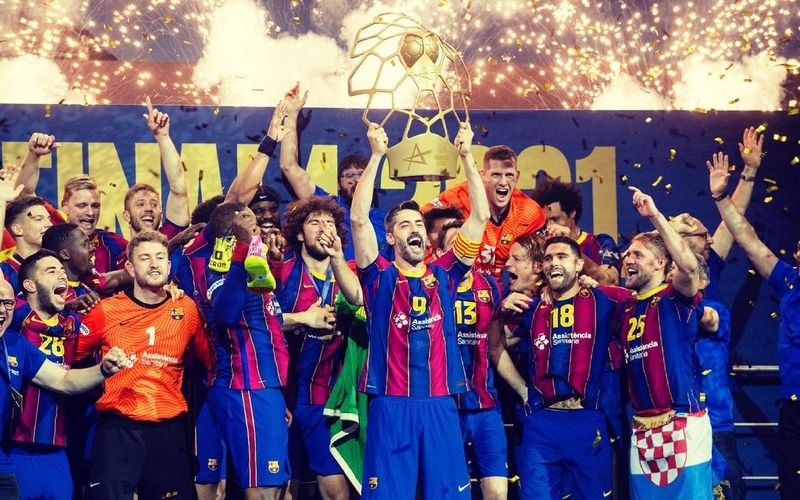Luka Cindrić campion european cu echipa de handbal a Barcelonei