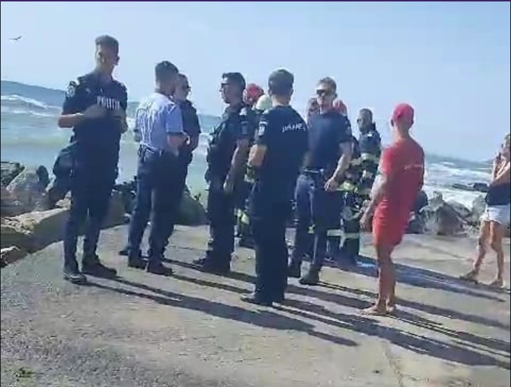 S-a dat alarma la malul mării Costinești