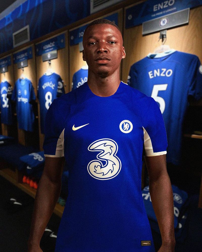 Moises Caicedo a ales să semneze cu Chelsea în cele din urmă