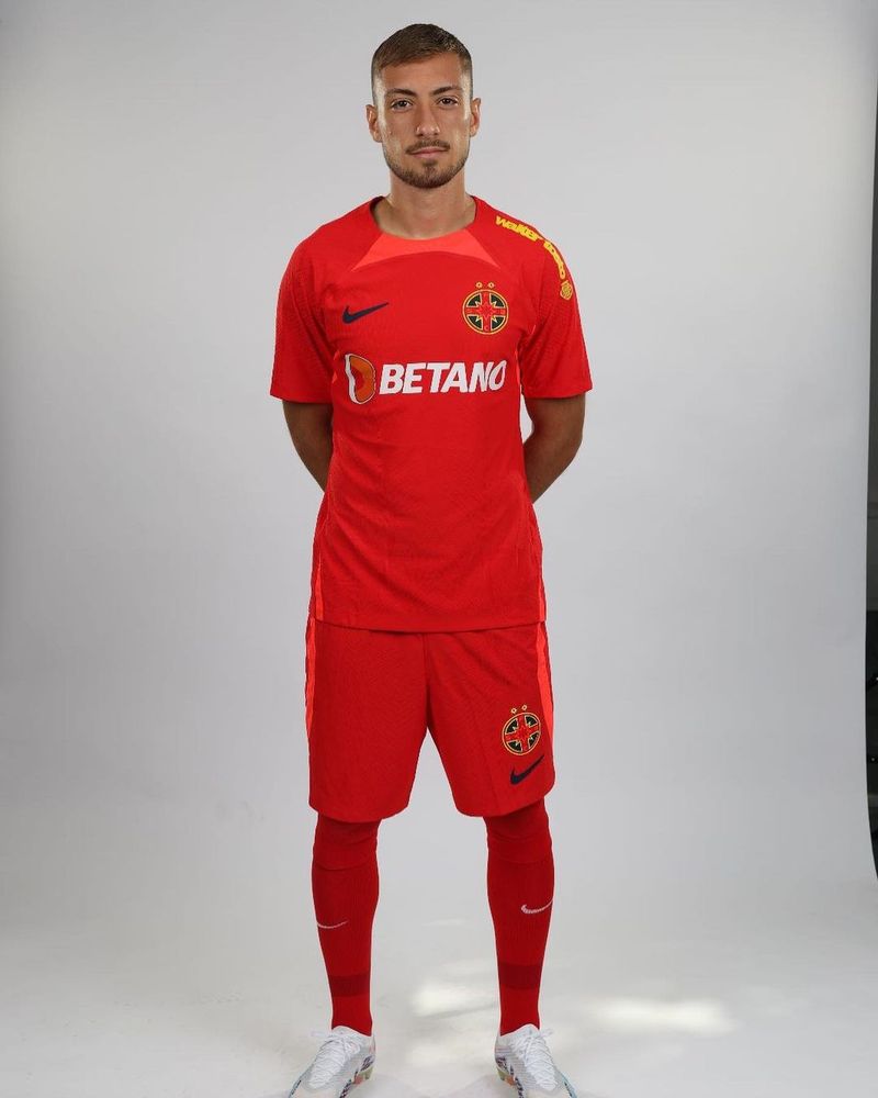 Mihai Lixandru Mihai Lixandru