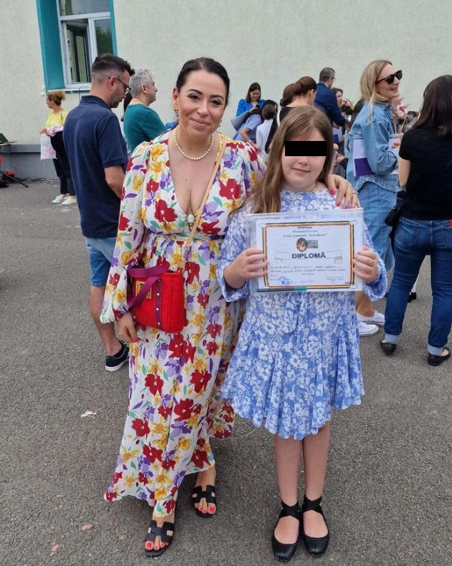 Oana Roman este estrem de mândră de fiica ei, Isabela