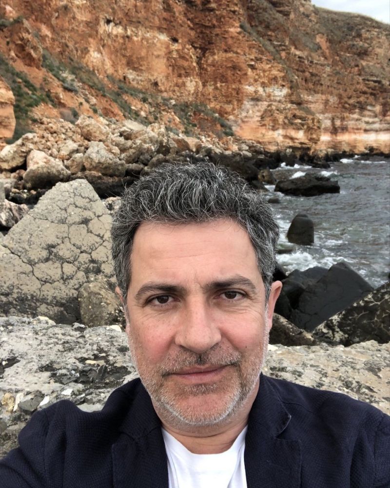 Cine este Mihai Călin? Biografie: v&acirc;rstă, studii, cariera, familie. Află totul despre unul dintre cei mai &icirc;ndrăgiți actori