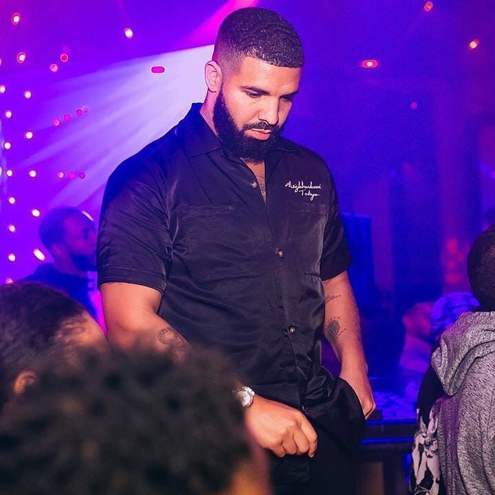 Shakira și cântărețul Drake par a forma un nou cuplu în lumea muzicală