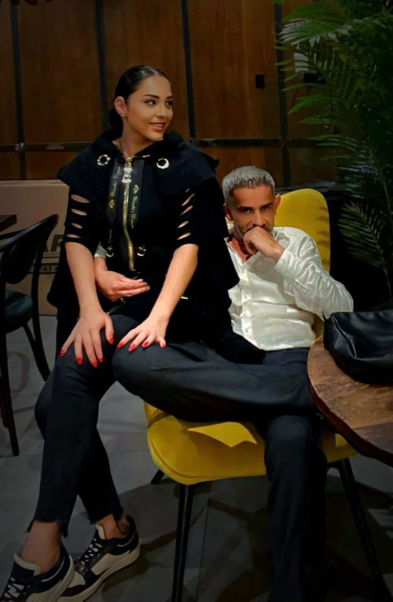 Daniel Onoriu și iubita sa