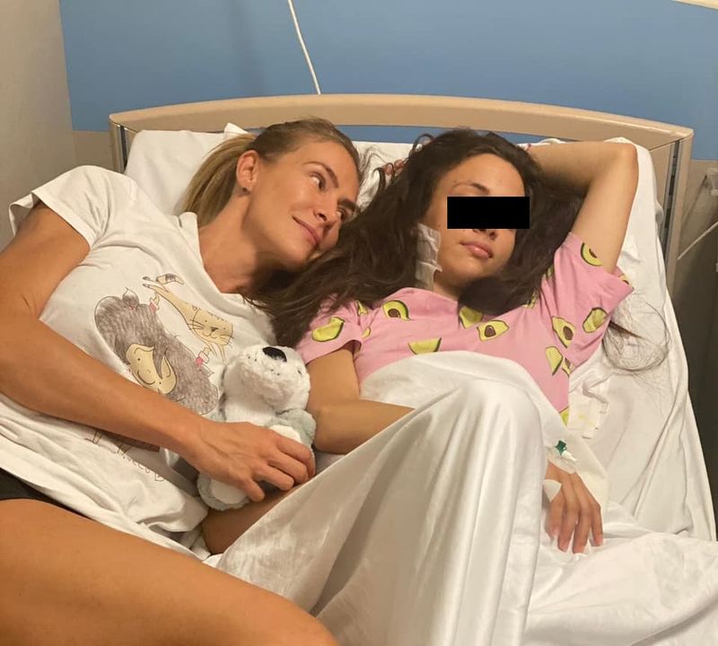 Roxana Ciuhulescu și fiica ei, Ana Cleopatra