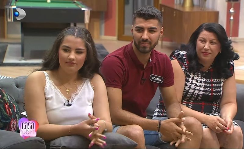 Mama și sora lui Cosmin de la „Casa Iubirii” i-au fost alături concurentului, de ziua lui de naștere