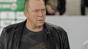 Helmut Duckadam, discurs dur la adresa FCSB-ului după meciul cu UTA Arad: „FCSB nu are joc de echipă, nu are antrenor, nu are nimic.”  Helmut Duckadam, discurs dur la adresa FCSB-ului după meciul cu UTA Arad: „FCSB nu are joc de echipă, nu are antrenor, nu are nimic.”