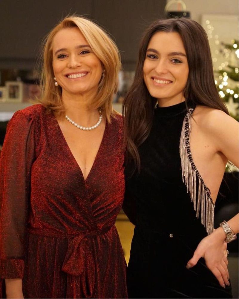 Andreea Esca, Alexia Eram 