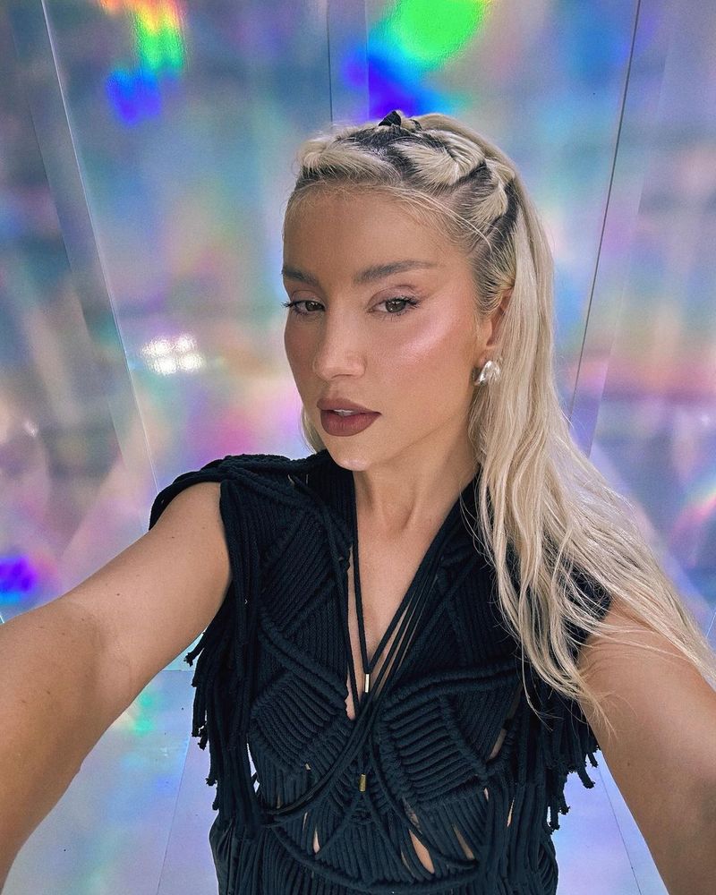 Cine este Alina Ceușan. Biografie vârstă, studii, carieră Cine este Alina Ceușan. Biografie vârstă, studii, carieră