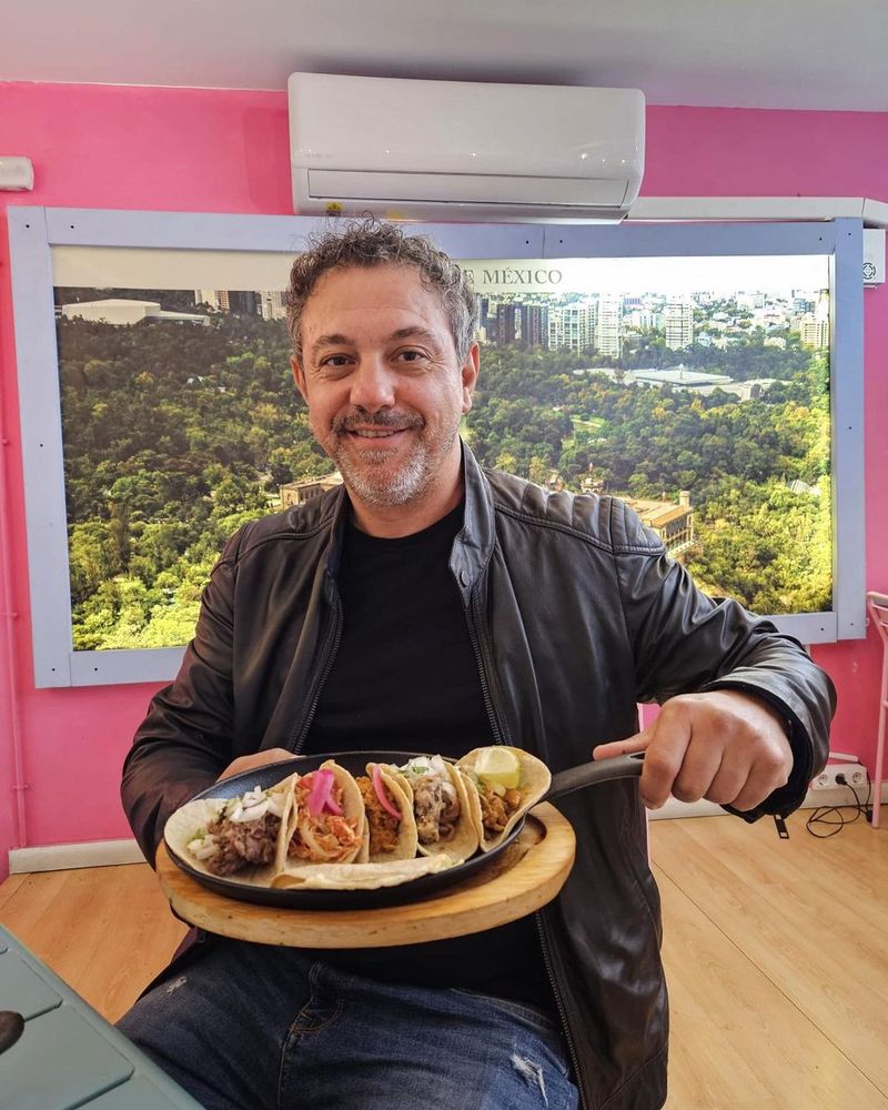 Câți ani are Chef Sorin Bontea. Vezi cum a ajuns celebrul bucătar să lucreze în televiziune