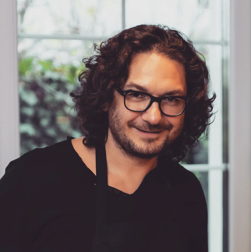 C&acirc;ți ani are Chef Florin Dumitrescu. Bucătarul este un tată t&acirc;năr și fericit