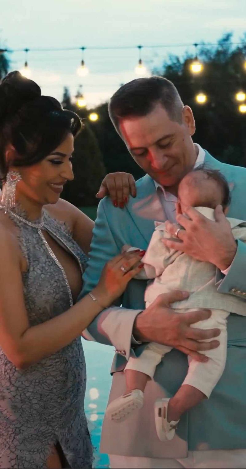 Nasrin Ameri și-a botezat fiul Valentina Pelinel și Cristi Borcea, nași pentru fiul lui Nasrin Ameri