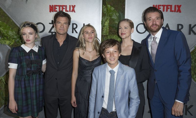 Va mai apărea Ozark, sezonul 5 Vezi ce au decis producătorii renumitului serial de pe Netflix Va mai apărea Ozark, sezonul 5 Vezi ce au decis producătorii renumitului serial de pe Netflix