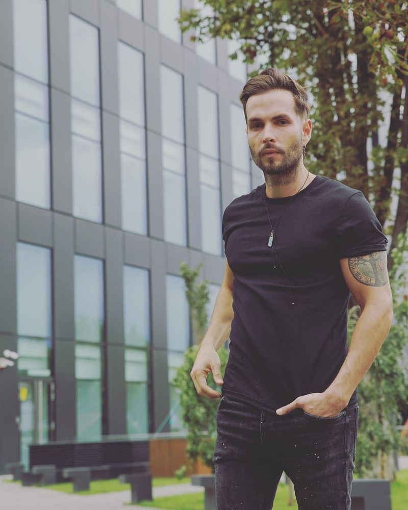 randi, randi cariera, randi muzica, randi dezvaluiri