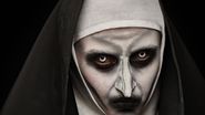 Cine este actrița Bonnie Aarons, care o interpretează pe călugărița posedată în filmul „The Nun 2”. Vezi care este înfățișarea ei reală