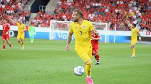 Iosif Rotariu e de părere că naționala României se învârte în jurul unui singur jucător: „În prezent, el nu are înlocuitor pe măsură. E în formă, e atacant pur-sânge”  Iosif Rotariu e de părere că naționala României se învârte în jurul unui singur jucător: „În prezent, el nu are înlocuitor pe măsură. E în formă, e atacant pur-sânge”