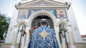 Calendar ortodox octombrie 2023: Află când pică Sfânta Parascheva și Sfântul Dumitru