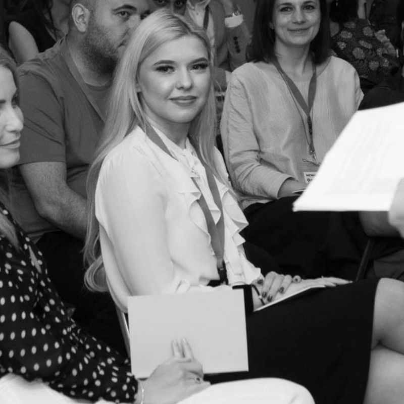 Cine este și cu ce se ocupă Karina Pavăl, moștenitoarea imperiului Dedeman