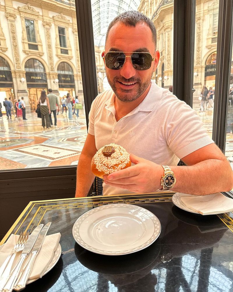 Cine e Pescobar și cu ce se ocupă. Vezi care este numele său real