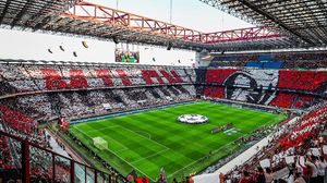 Momente de groază în Italia! Un fan al celor de la Newcastle a fost înjunghiat chiar înainte de duelul cu AC Milan