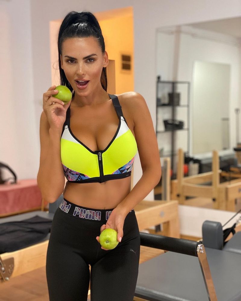 Lavinia P&icirc;rva, secretele pentru un trup sculptat! 