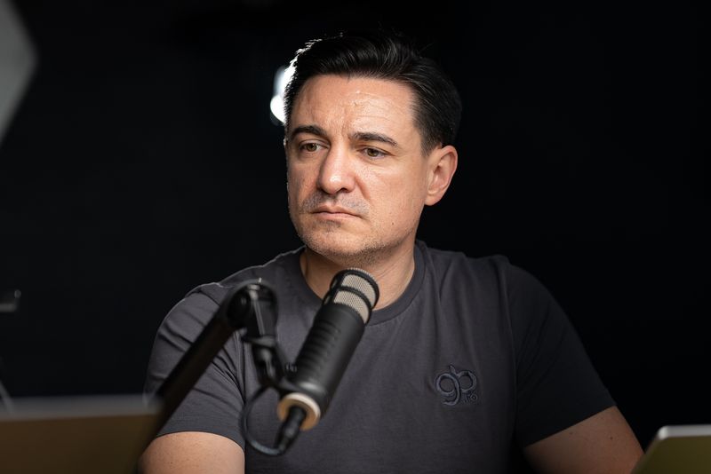 George Buhnici rupe tăcerea, la un an de la scandalul în care a fost implicat George Buhnici