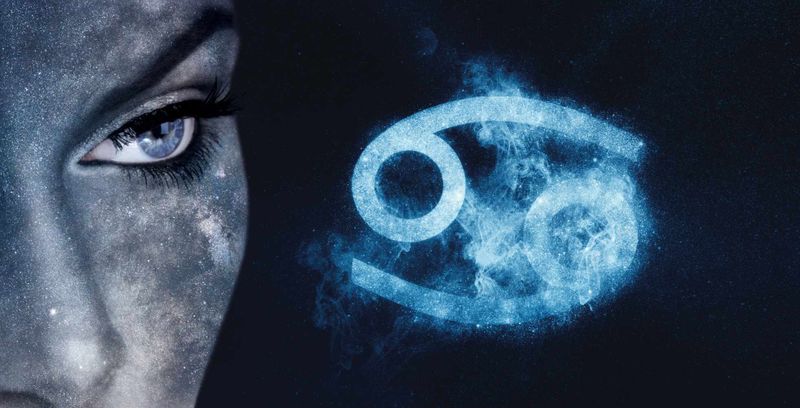 Cei mai buni scriitori din zodiac. Vrăjeala lor e prin cuvinte