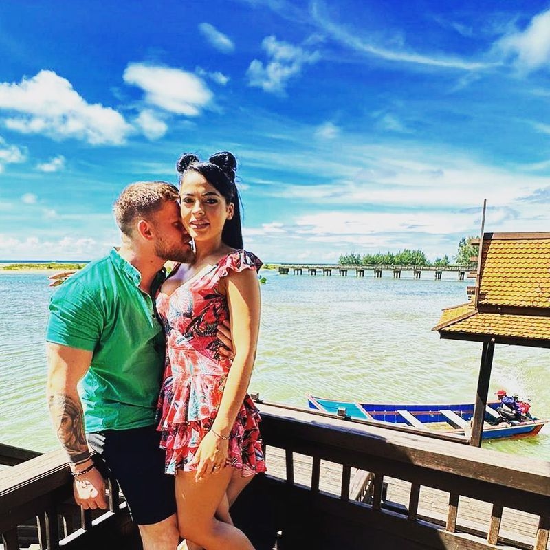 ema oprișan, răzvan kovacs, ema oprișan și răzvan kovacs, ema oprișan a născut