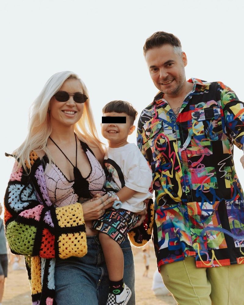 Alina Ceușan alături de soțul ei, Raul Tisa și fiul lor, Rock