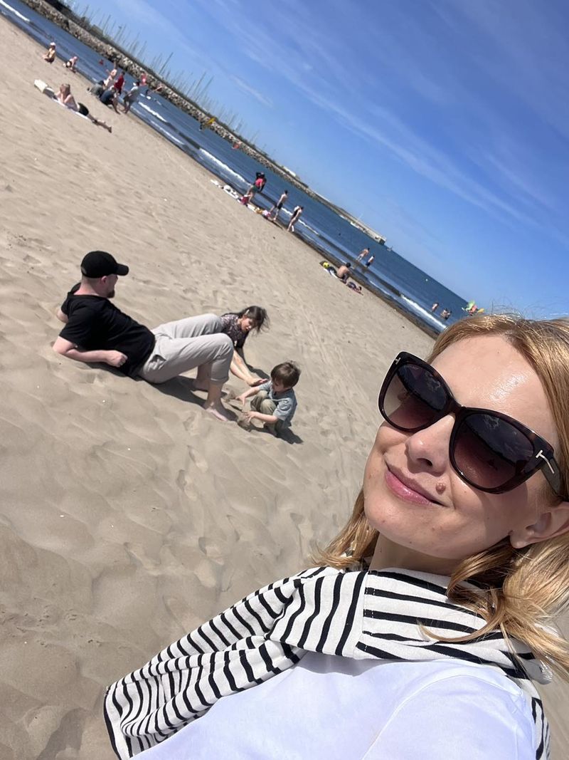 Simona Gherghe și familia sa