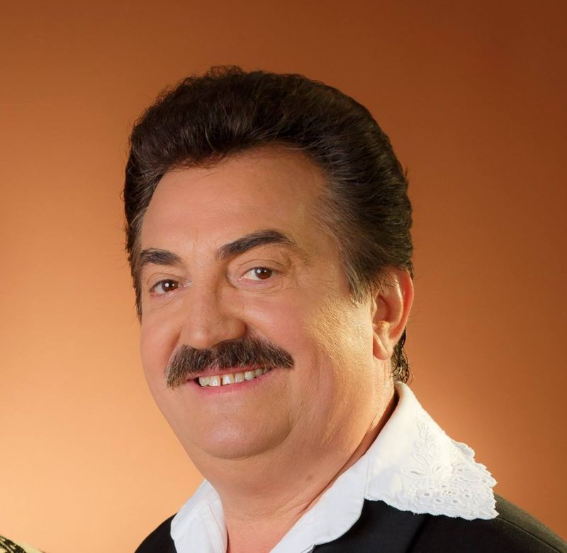 Petrică M&icirc;țu Stoian