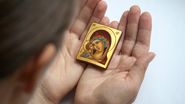 Acatistul Sfântului Acoperământ al Maicii Domnului