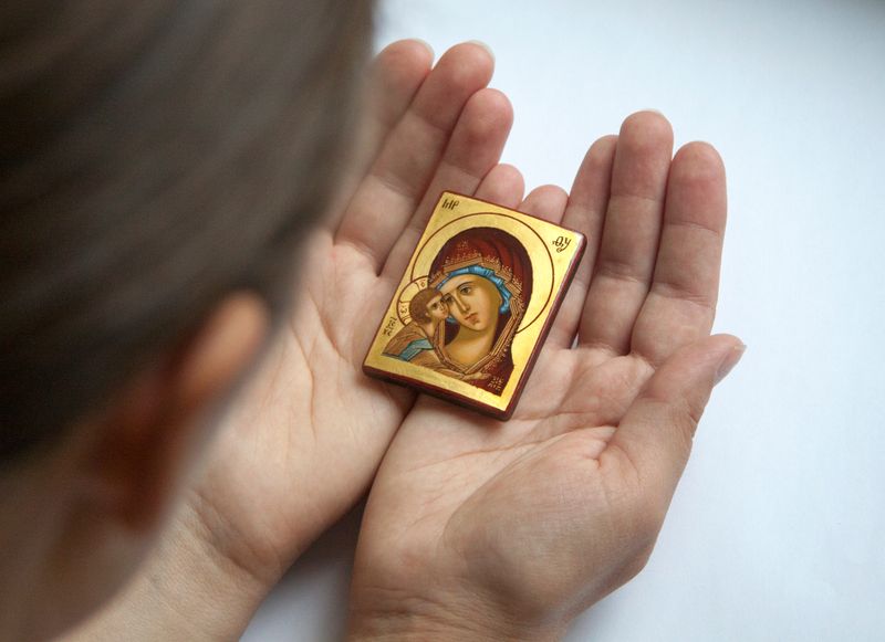 Acatistul Sfântului Acoperământ al Maicii Domnului