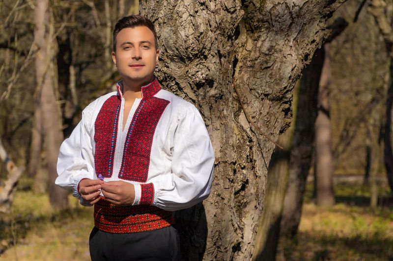  Cum se simte Valentin Sanfira, la două luni de la accident?