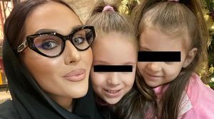 dana roba, fete, mesaj, discutie