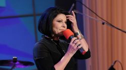 Din ce își câștigă Elena Cârstea banii, la 8 luni după ce a suferit atacul cerebral? Artista s-a implicat într-o afacere inedită: „Am vândut deja cinci”