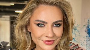 Cine este Adina Buzatu? Biografie: vârstă, carieră, familie. Află totul despre cel mai cunoscut stilist din România