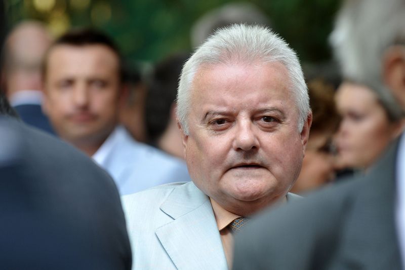 Cât costă să fii coleg cu Irinel Columbeanu. Fostul milionar a ajuns într-un azil de bătrâni