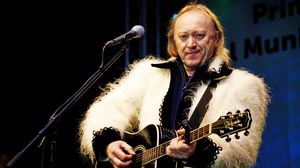 Cât costă un bilet la concertele lui Ștefan Hrușcă de Crăciun