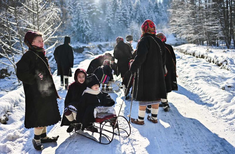 Destinații de vacanță pentru iarna lui 2023. Vezi care sunt locurile unde te poți bucura garantat de zăpadă