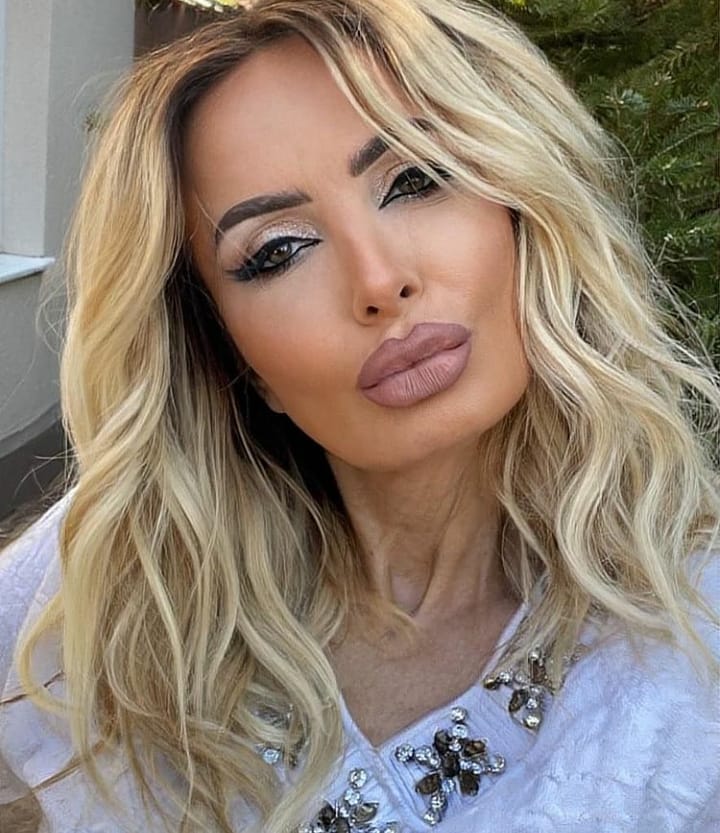 Cine este Daniela Gyorfi Biografie